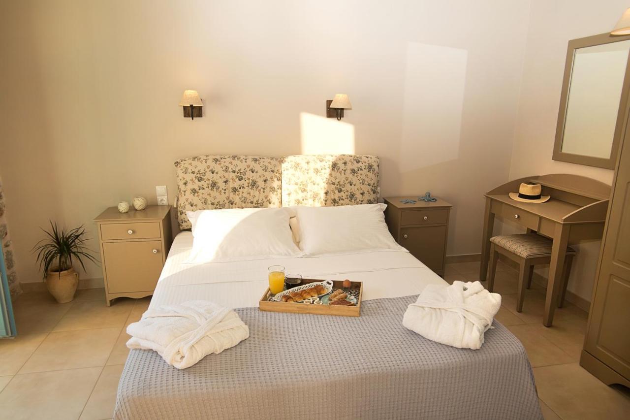 Petra Boutique Homes Arginonda Ngoại thất bức ảnh