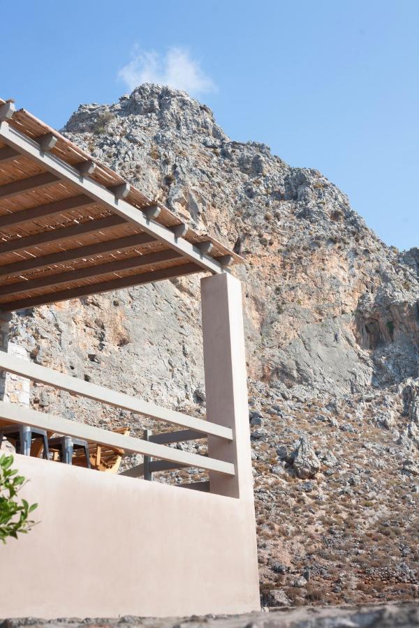 Petra Boutique Homes Arginonda Ngoại thất bức ảnh